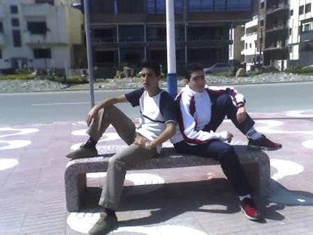 moi y hakim